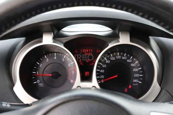 Nissan Juke-8