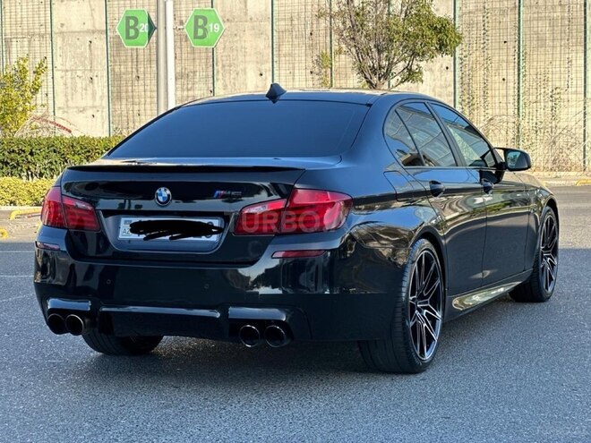 BMW 528 2013, 332,000 km - 2.0 l - Bakı