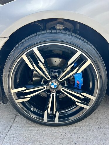 BMW 528-12