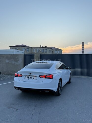 Chevrolet Malibu-8