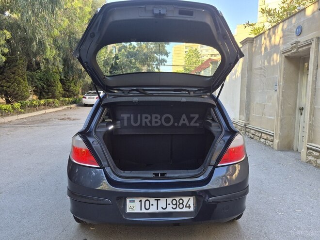 Opel Astra-11
