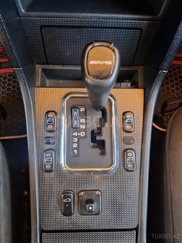Mercedes C 240-6
