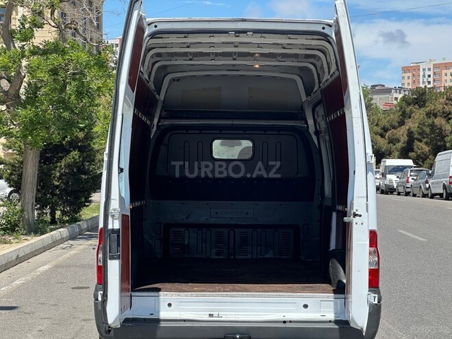 Ford Transit-7