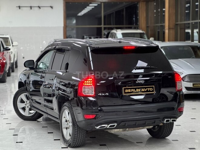 Jeep Compass-7