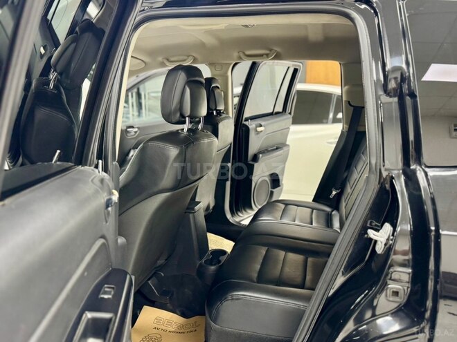 Jeep Compass-25