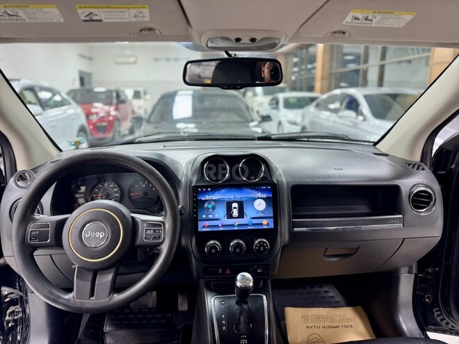 Jeep Compass-21