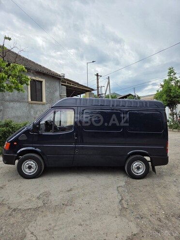 Ford Transit-6