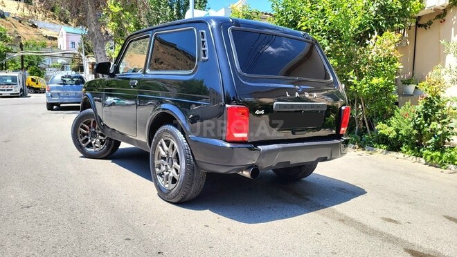 LADA (VAZ) Niva-12