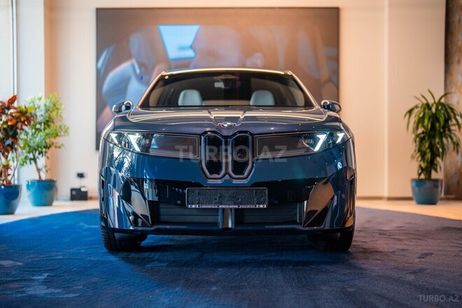 BMW iX3-3
