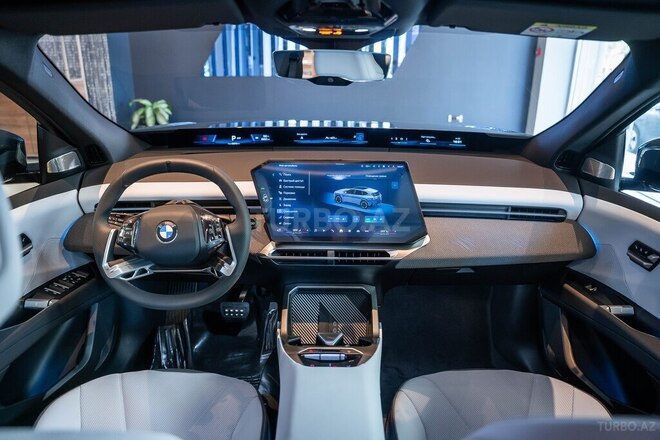 BMW iX3-14
