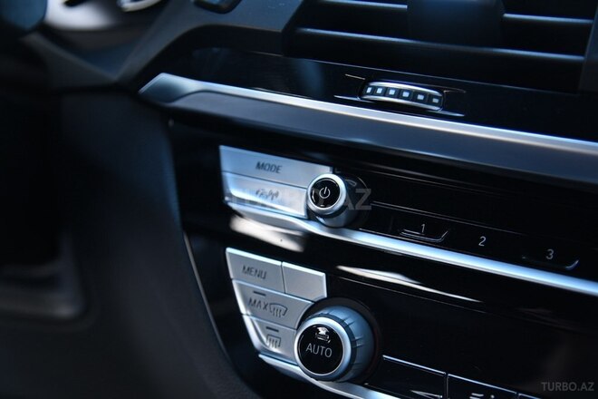 BMW X4-11