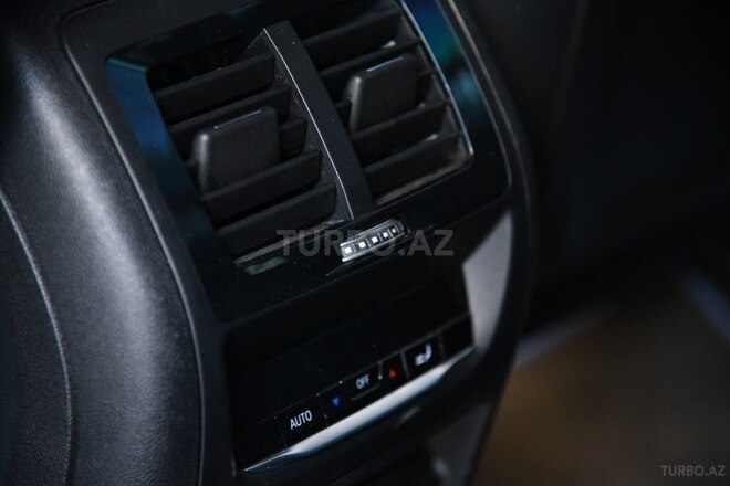 BMW X4-7