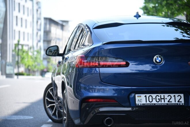 BMW X4-21
