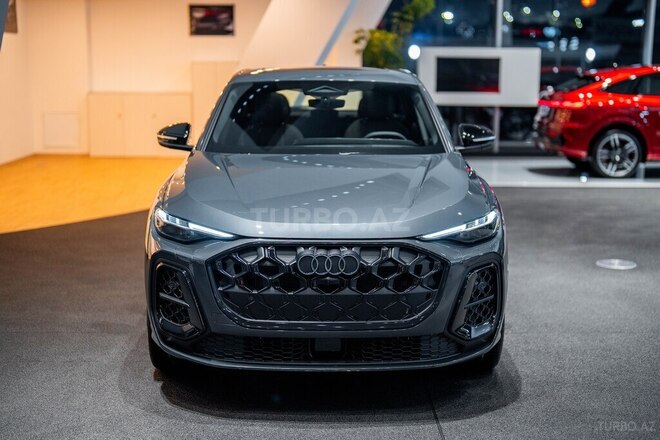Audi Q5 Sportback-3