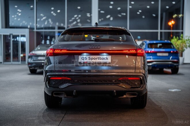 Audi Q5 Sportback-8
