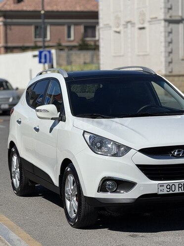 Hyundai ix35-4