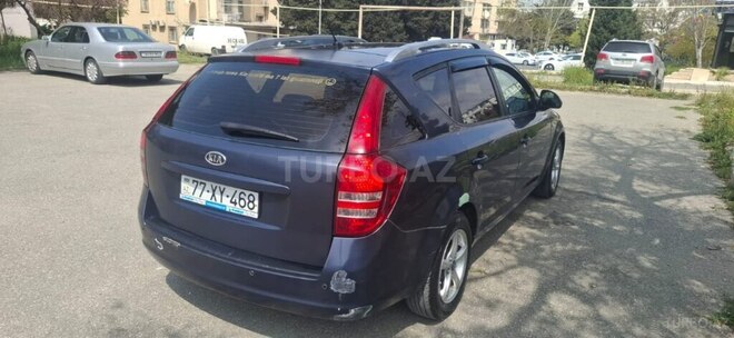 Kia Ceed SW-3