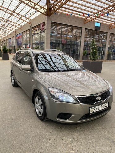 Kia Ceed SW-2