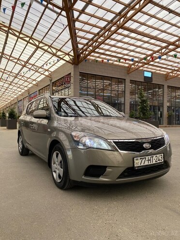 Kia Ceed SW-11