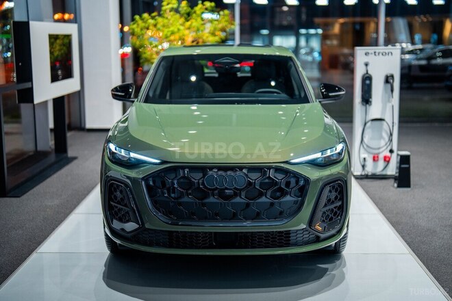Audi Q5 Sportback 2026, 0 km - 2.0 l - Bakı
