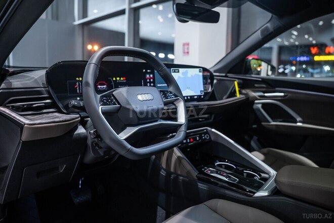 Audi Q5 Sportback 2026, 0 km - 2.0 l - Bakı