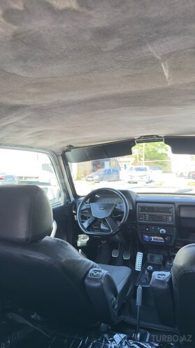LADA (VAZ) Niva-15