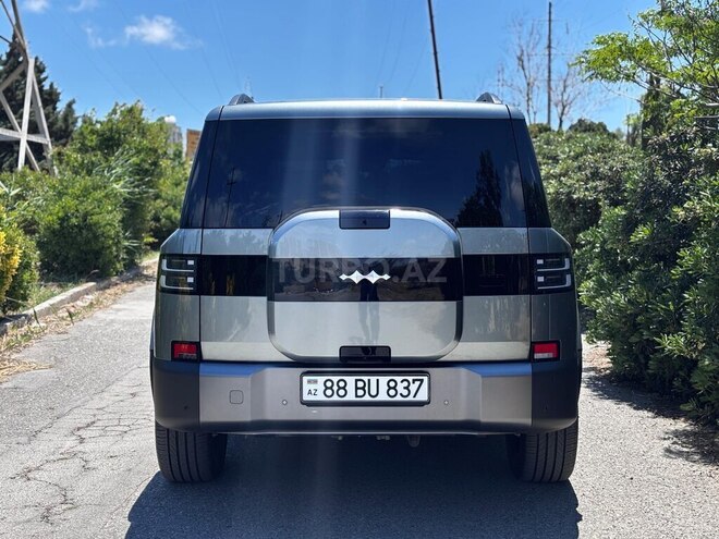 BYD Leopard 7-6