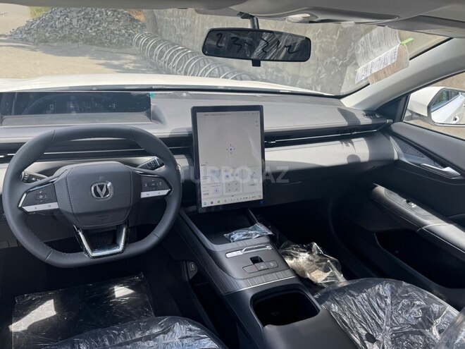 Changan Eado-4