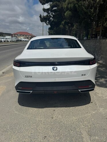 Changan Eado-6