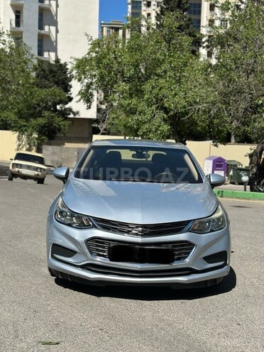 Chevrolet Cruze-1