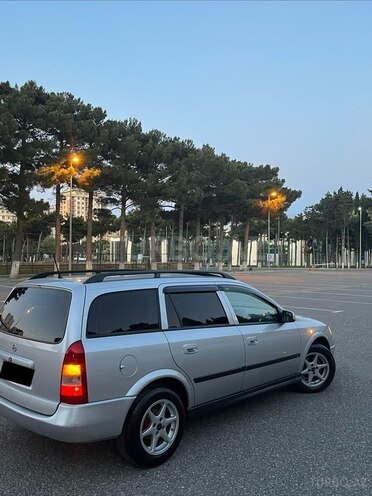 Opel Astra-9