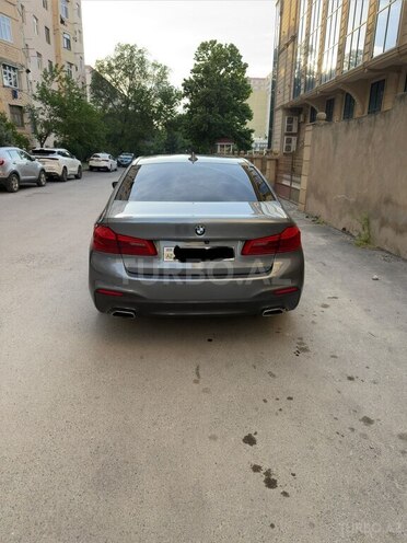 BMW 530e-2