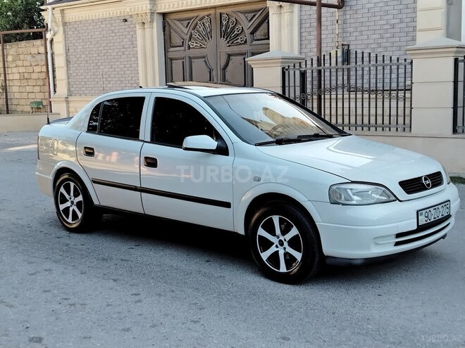 Opel Astra-2