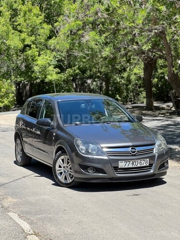 Opel Astra-2