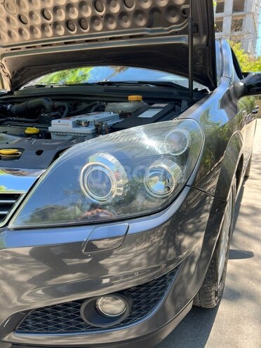 Opel Astra-11