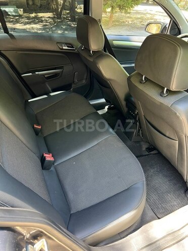 Opel Astra-9