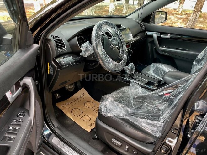 Kia Sorento-10