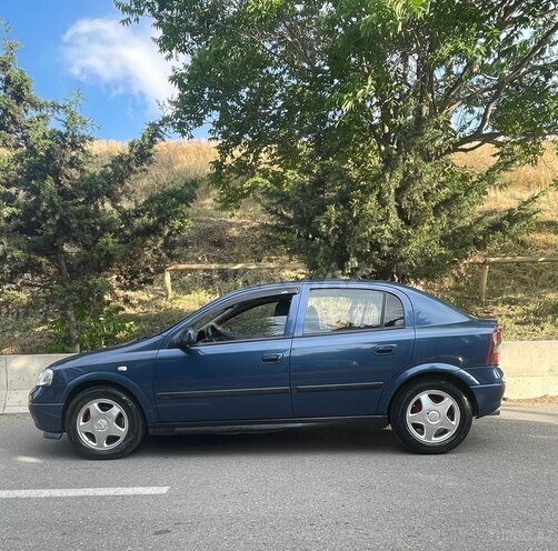 Opel Astra-7