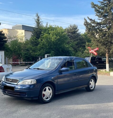 Opel Astra-10