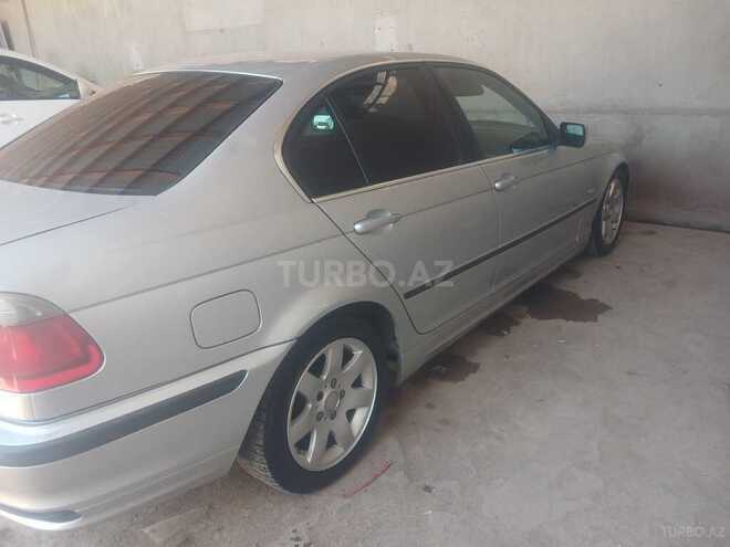 BMW 325-4