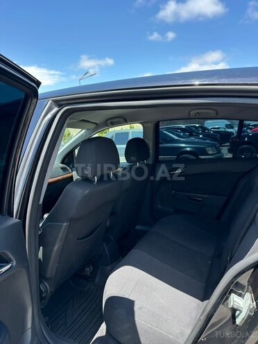 Opel Astra-13