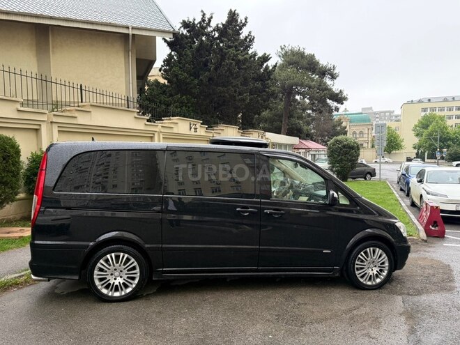 Mercedes Viano-2