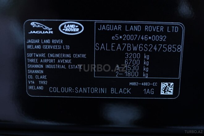 Land Rover Defender-27