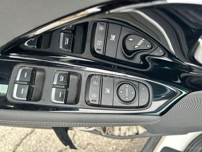 Kia Niro-8