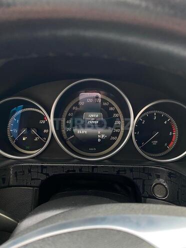 Mercedes E 220-7
