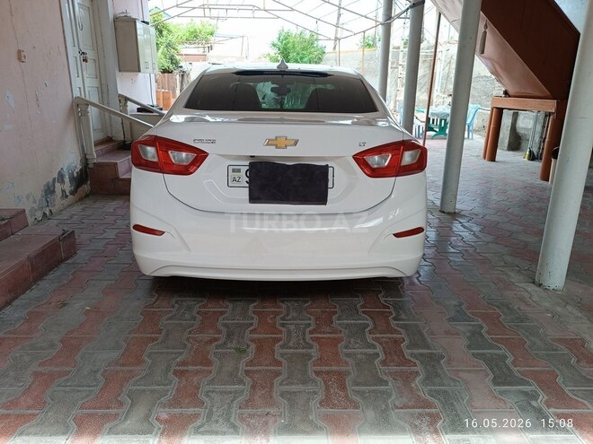 Chevrolet Cruze-2