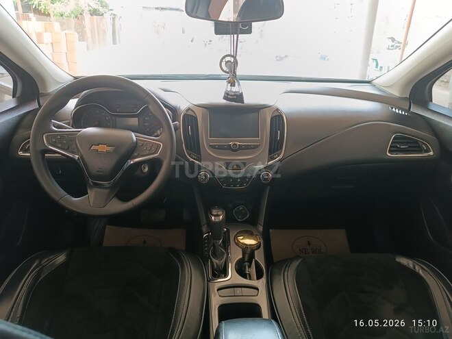 Chevrolet Cruze-7