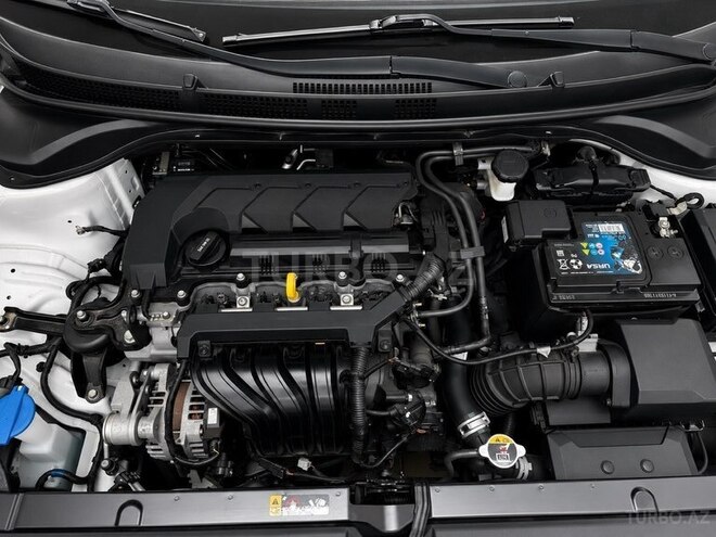 Hyundai Accent-10
