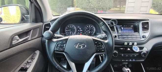 Hyundai Tucson-10