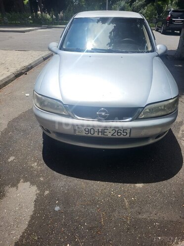 Opel Vectra-1